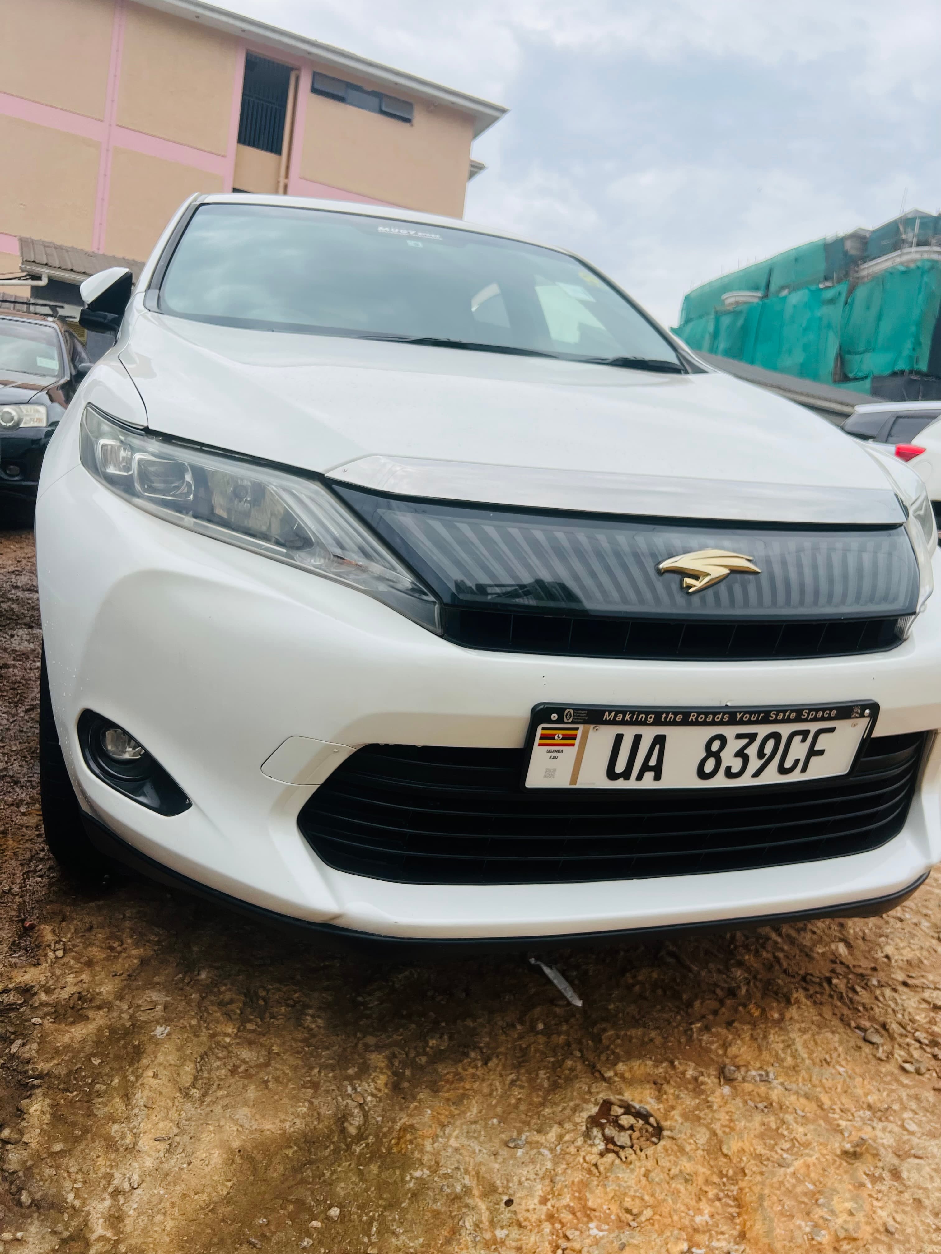 2014 Toyota  Harrier